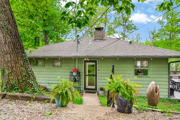 $599,999 | 7422 Hackberry Drive, Nineveh, IN 46164