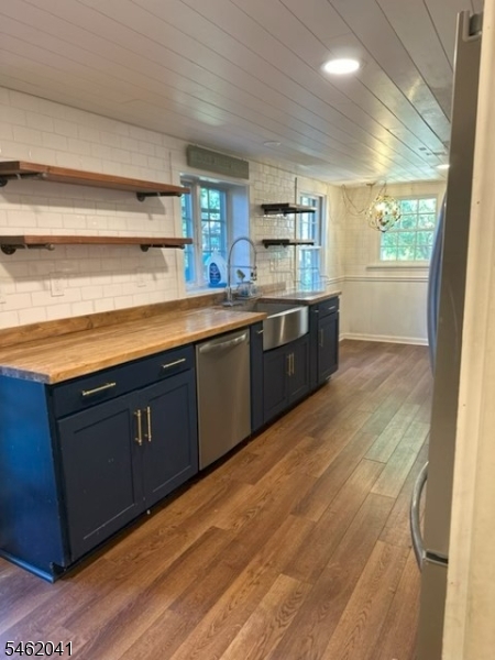 134 Woodport Road Sparta, NJ 07871 - Photo 8 of 34 Gallery Image 8