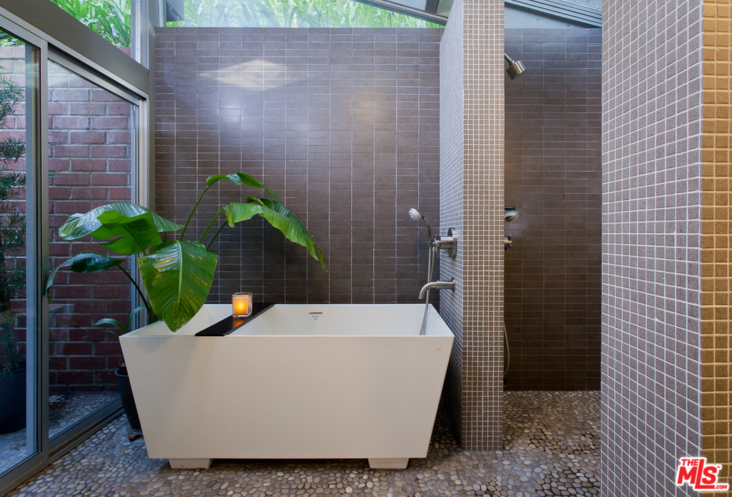 764 Latimer Road Santa Monica, CA 90402 - Photo 31 of 37