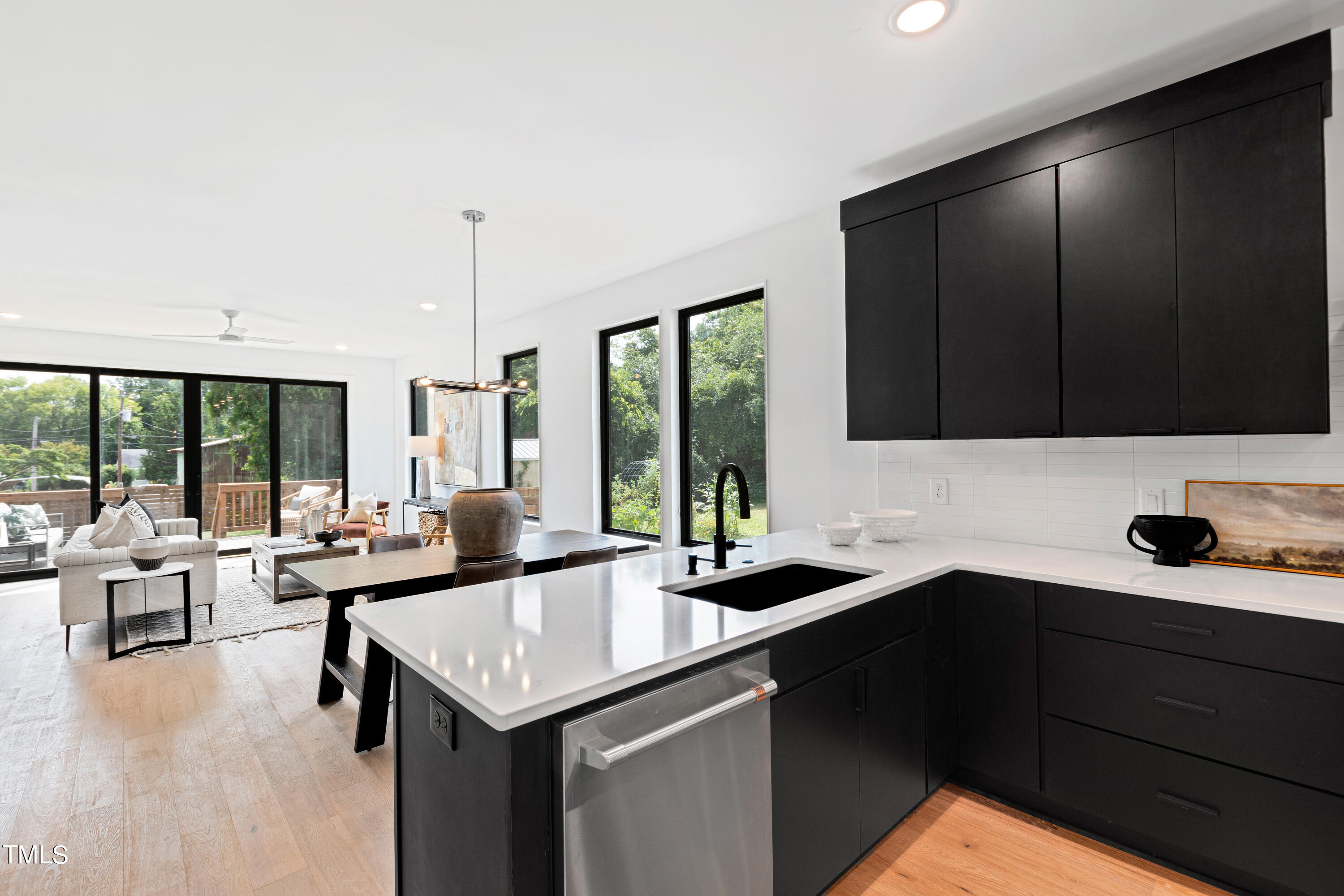 716 Brighton Road, Unit 102 Raleigh, NC 27610 - Photo 29 of 78 Kitchen 7