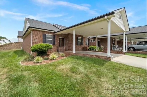 $213,000 | 6277 Iris Court, Denver, NC 28037