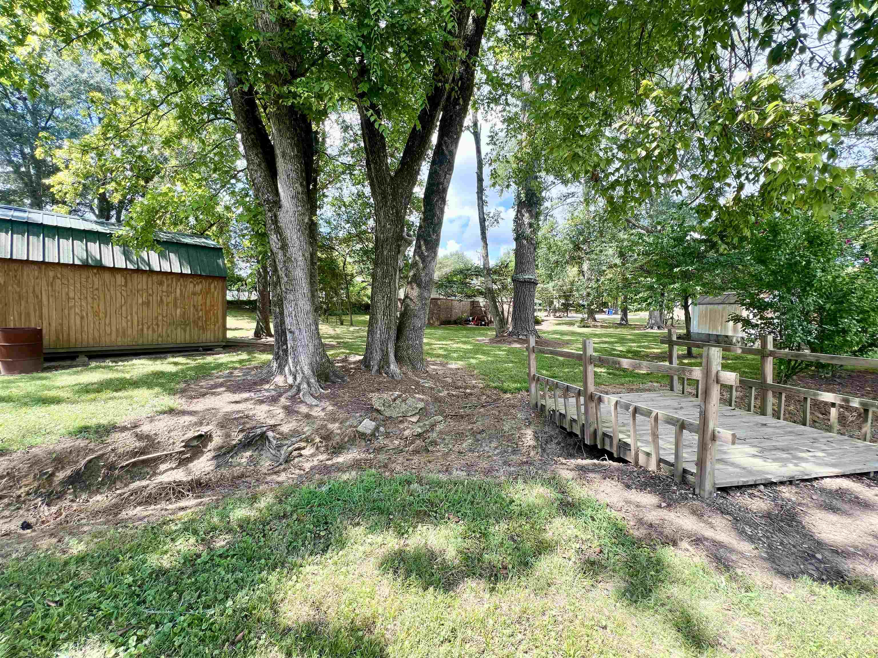 230 South Oak Street Adamsville, TN 38310 - Photo 26 of 29