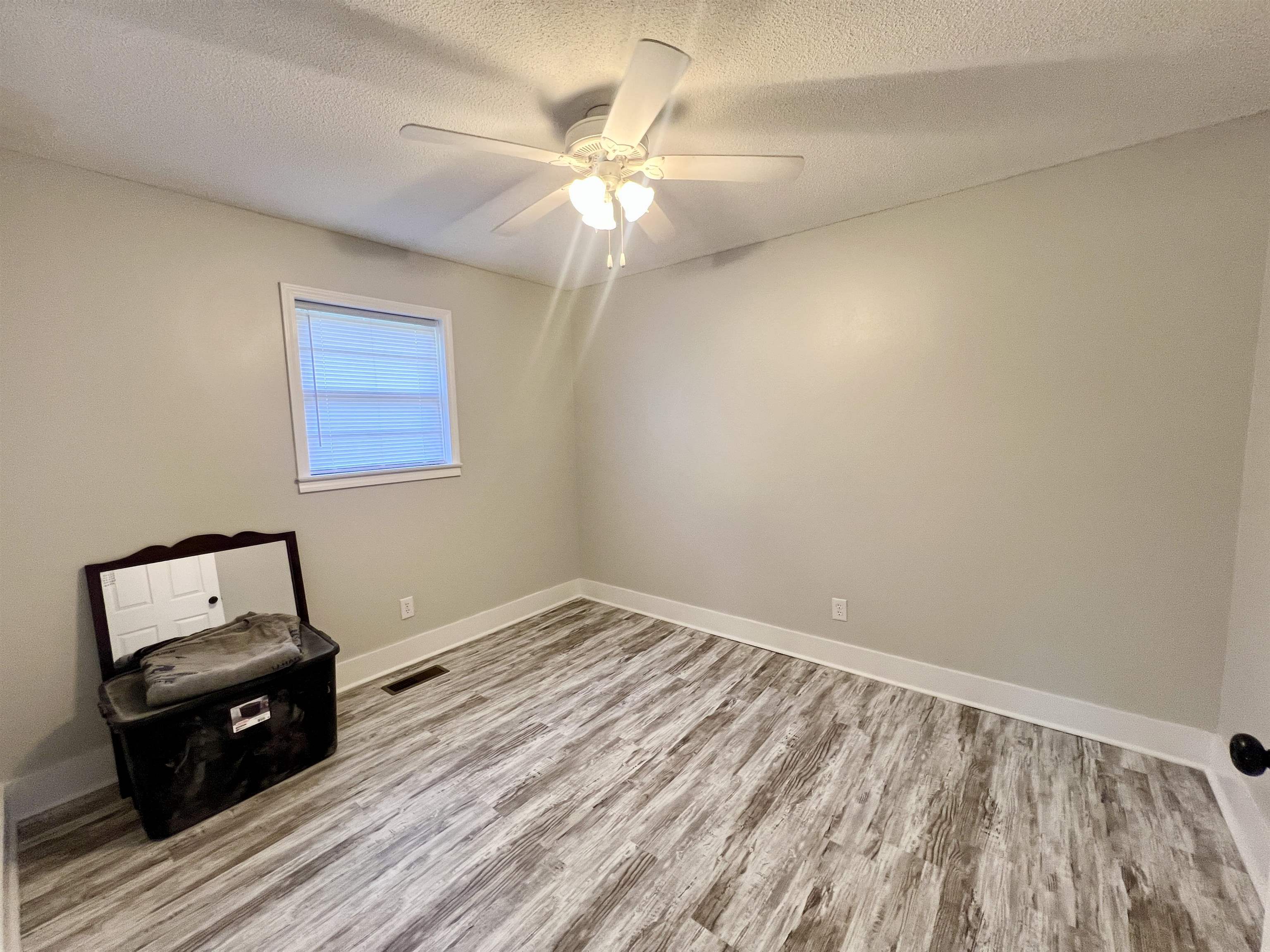 230 South Oak Street Adamsville, TN 38310 - Photo 6 of 29