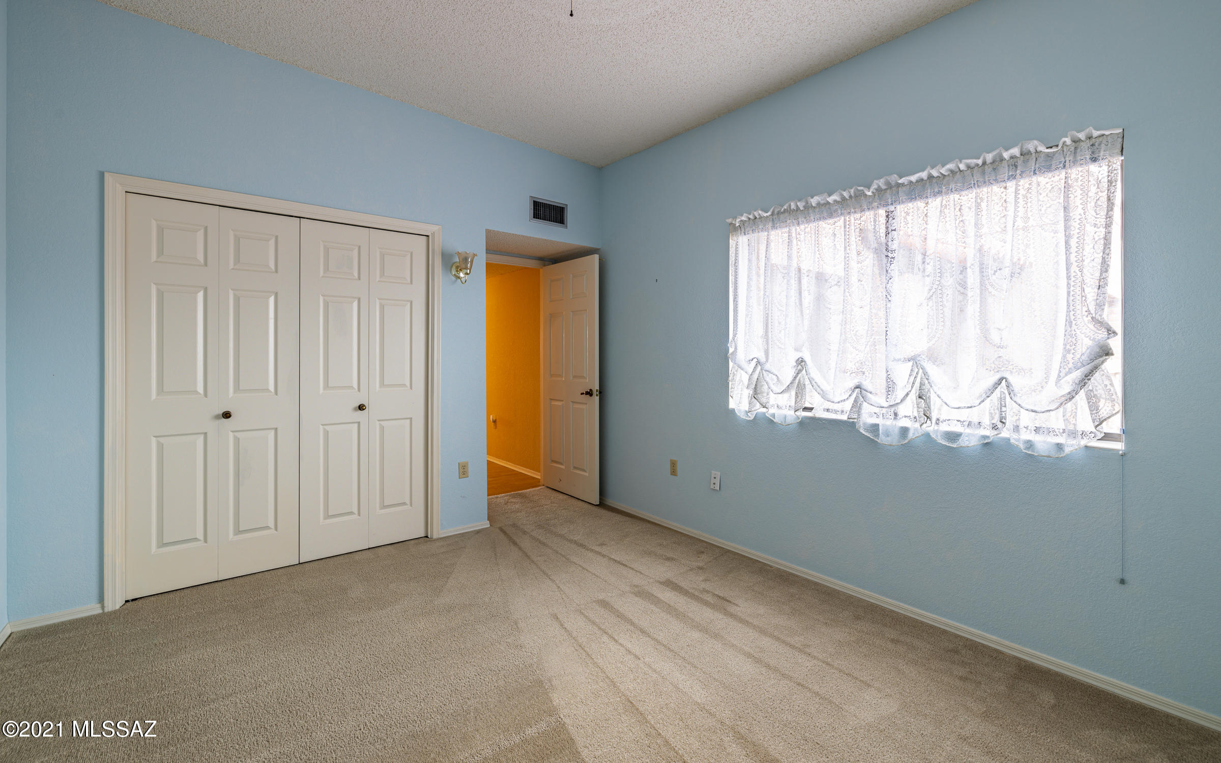 1750 West Camino Urbano Green Valley, AZ 85622 - Photo 21 of 34