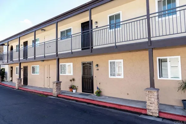 $625,000 | 800 Encinitas Boulevard, Unit 104, Encinitas, CA 92024