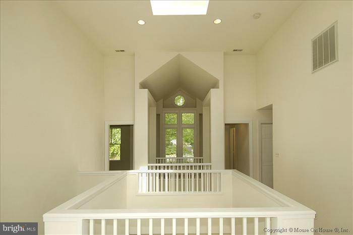1716 Beulah Road Vienna, VA 22182 - Photo 13 of 30