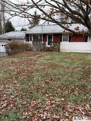 $134,900 | 33 Reed Street, Charlotte, NY 14782