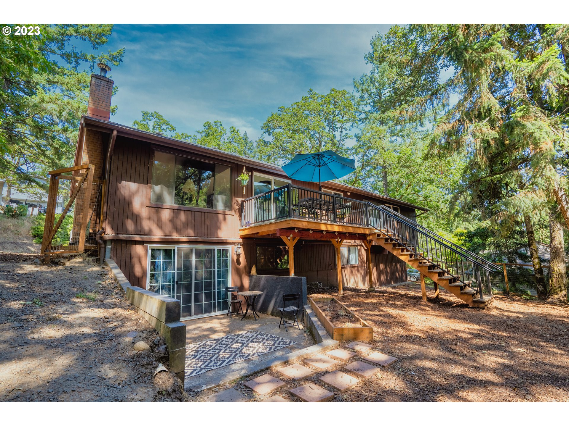 4146 Normandy Way Eugene, OR 97405 - Photo 44 of 48 a view of outdoor space yard and patio
