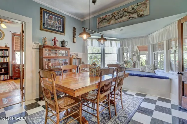 $359,000 | 122 Lee Street, New Iberia, LA 70560