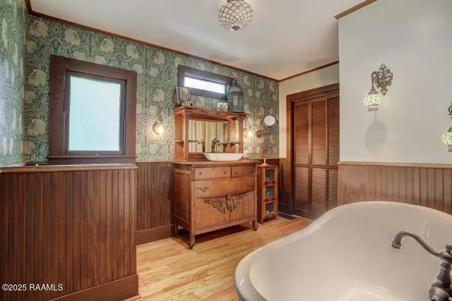 $359,000 | 122 Lee Street, New Iberia, LA 70560