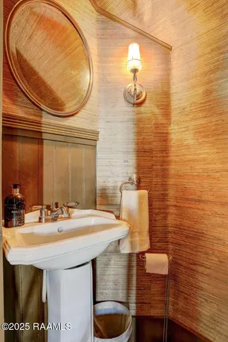 $359,000 | 122 Lee Street, New Iberia, LA 70560