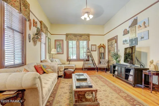 $359,000 | 122 Lee Street, New Iberia, LA 70560