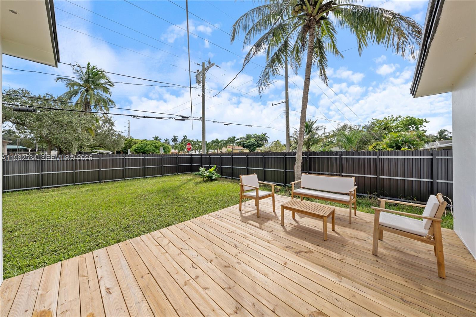 1305 North 31st Road Hollywood, FL 33021 - Photo 19 of 25