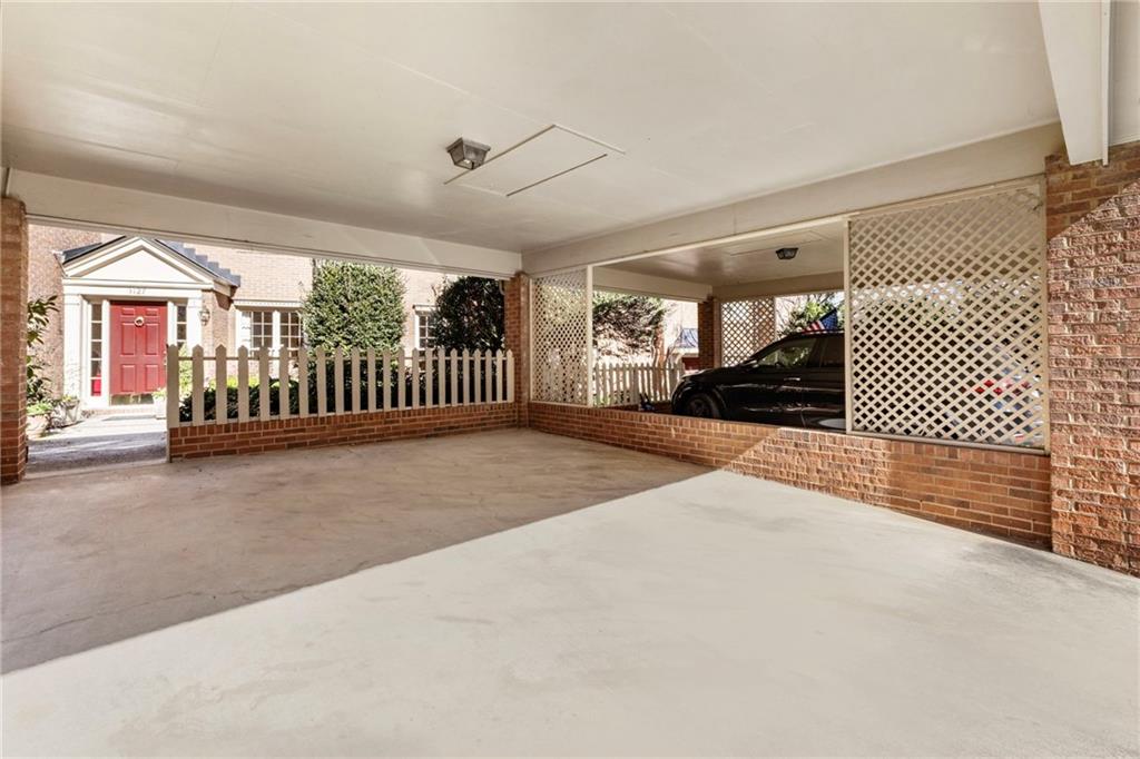 3127 Vinings Ridge Drive Southeast Atlanta, GA 30339 - Photo 11 of 33 a spacious bedroom with a balcony