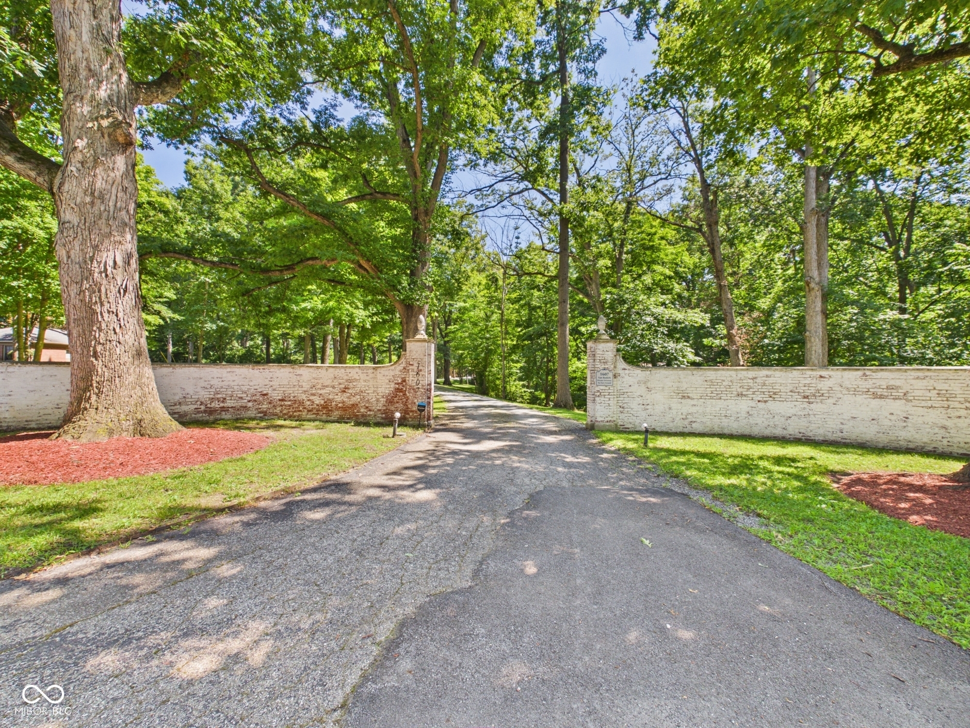 1607 Van Buskirk Road Anderson, IN 46011 - Photo 9 of 86