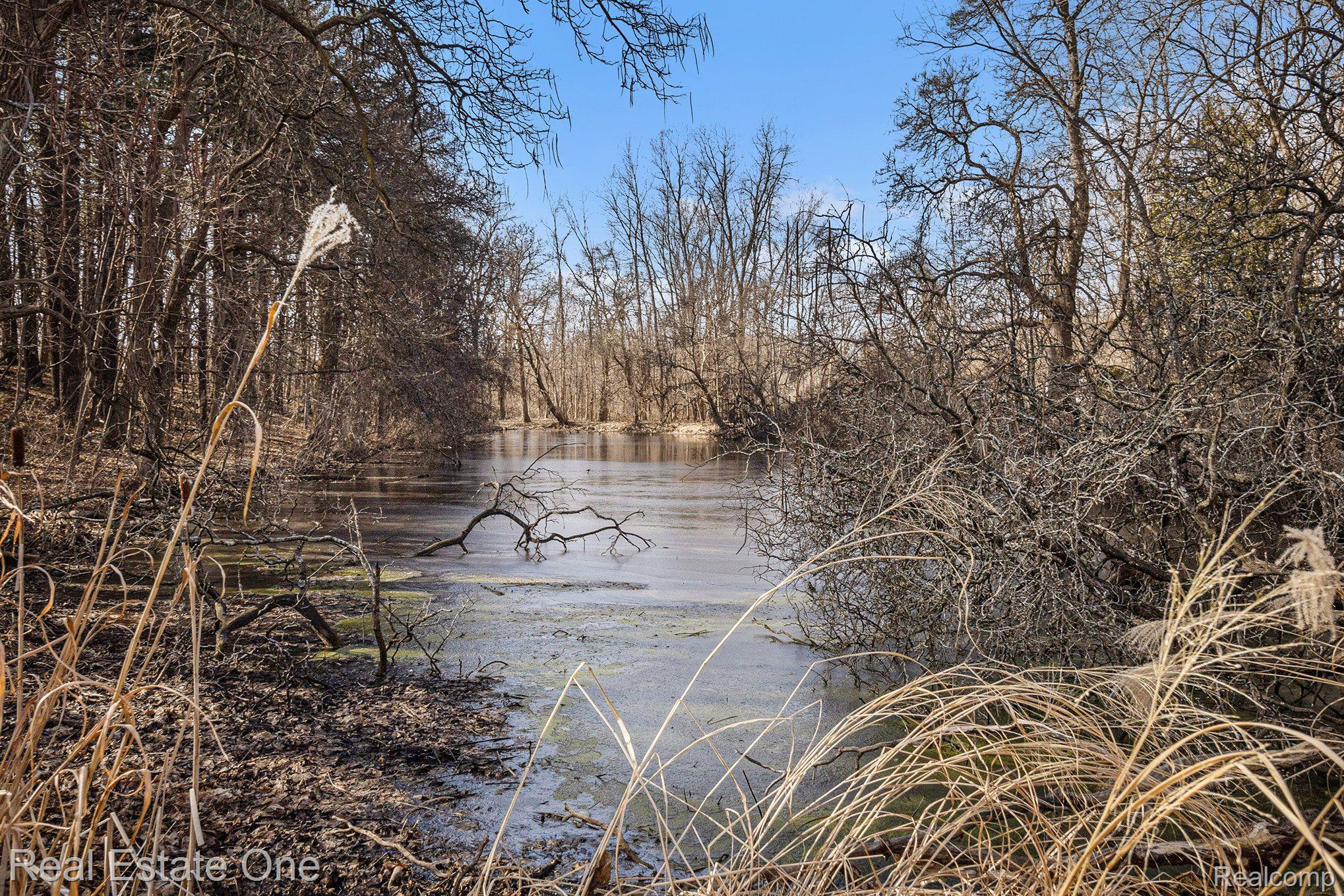 4353 Edmore Road Waterford, MI 48329 - Photo 29 of 30 Gallery Image 29