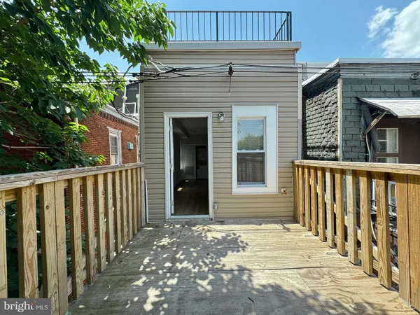 $1,250 | 255 South 44th Street, Unit 2, Philadelphia, PA 19104
