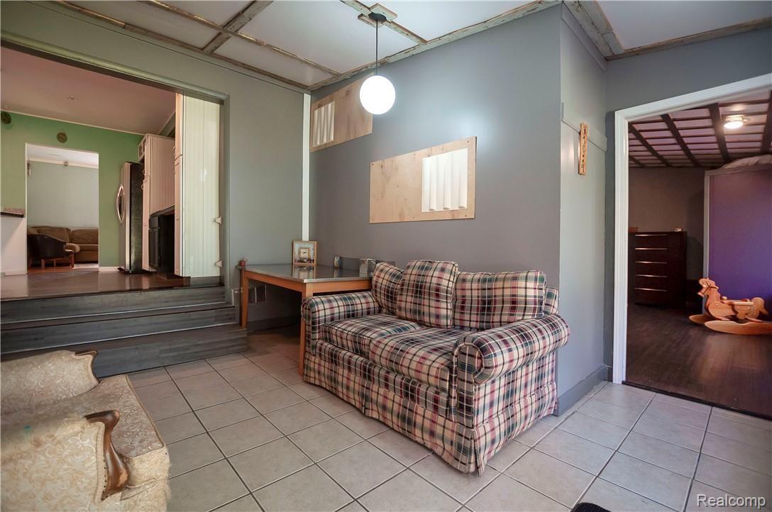 9750 Puttygut Road Casco, MI 48064 - Photo 13 of 43 13File.JPG