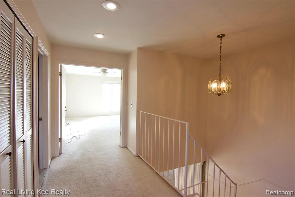 1239 Oakwood Court, Unit 29 Rochester, MI 48307 - Photo 21 of 30