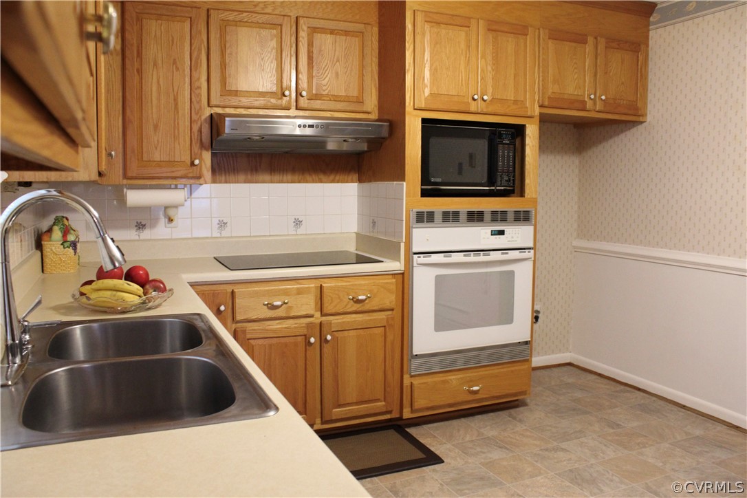 1950 Dodson Road Petersburg, VA 23805 - Photo 8 of 28 Gallery Image 8