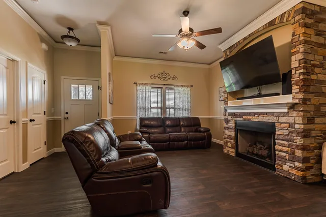 $319,000 | 1670 Hannon Road, Inman, SC 29349