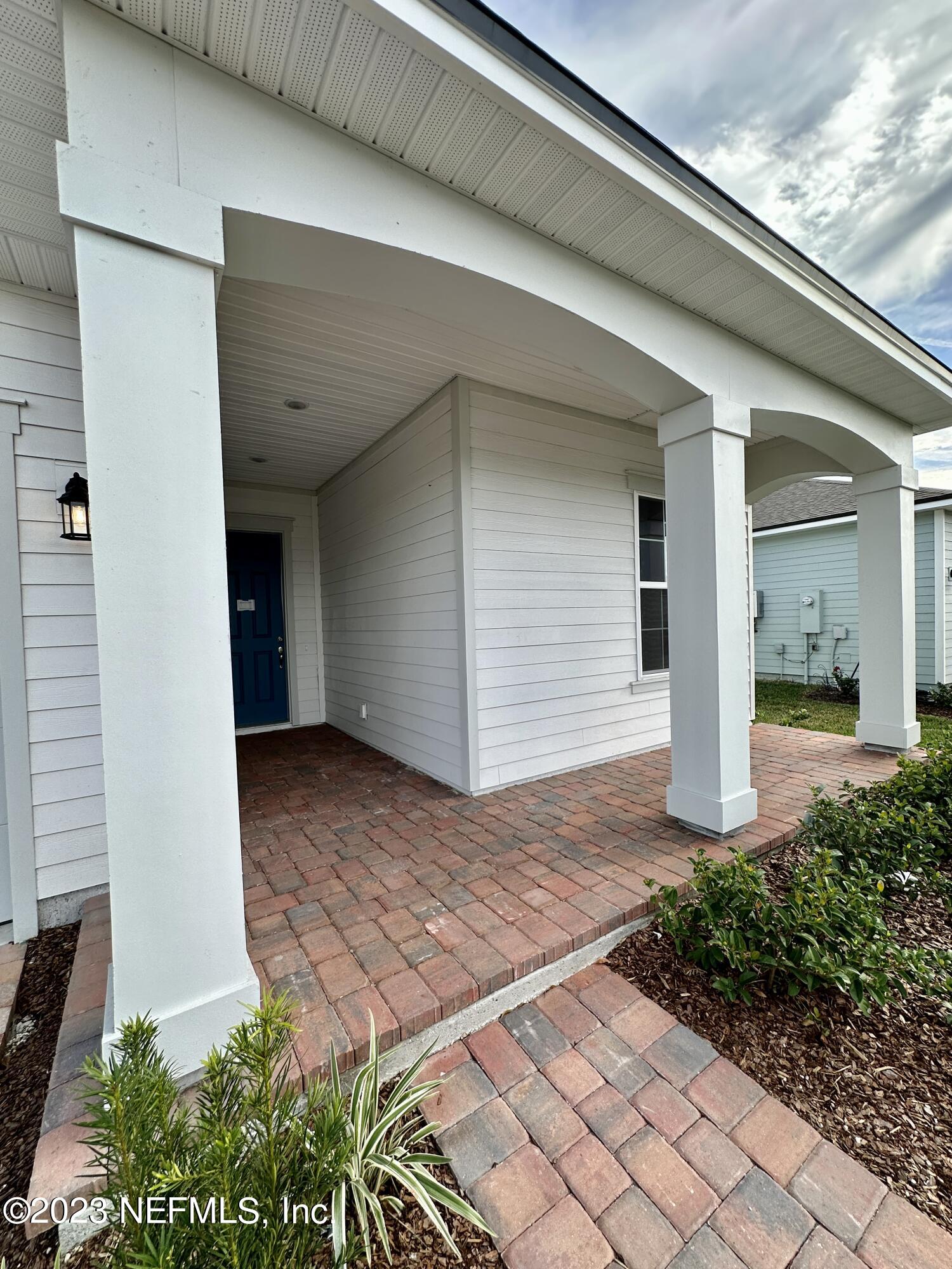 9 Jackson Blue Place Palm Coast, FL 32137 - Photo 2 of 21 a view of a house with a yard
