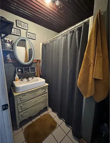 $79,900 | 911 Highway 59, Linden, TX 75563