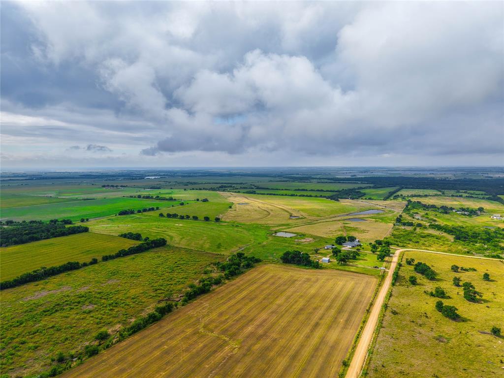 22407 Meeks Road Burlington, TX 76519 - Photo 2 of 30