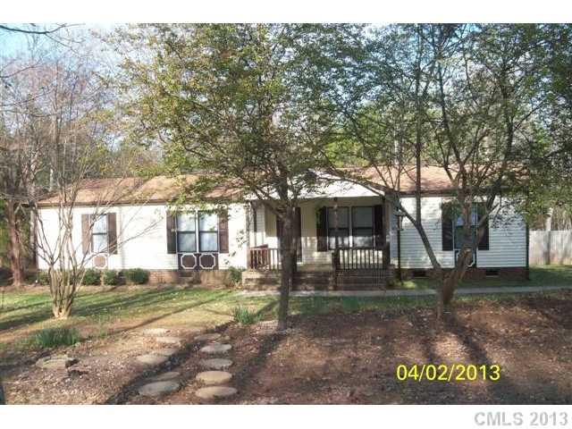 918 Bethel School Road Clover, SC 29710 - Photo 1 of 8 Gallery Image 1