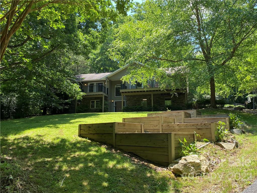 53 Fox Ridge Drive Fletcher, NC 28732 - Photo 1 of 43 Gallery Image 1