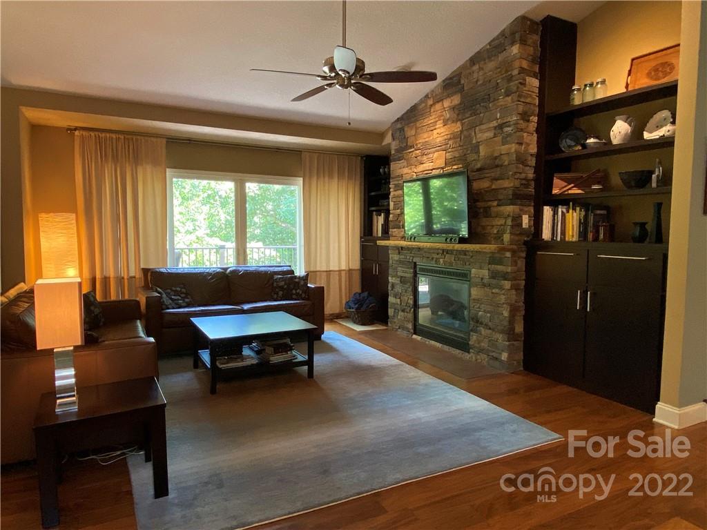 53 Fox Ridge Drive Fletcher, NC 28732 - Photo 9 of 43 Gallery Image 9
