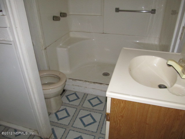 Hall Bathroom
