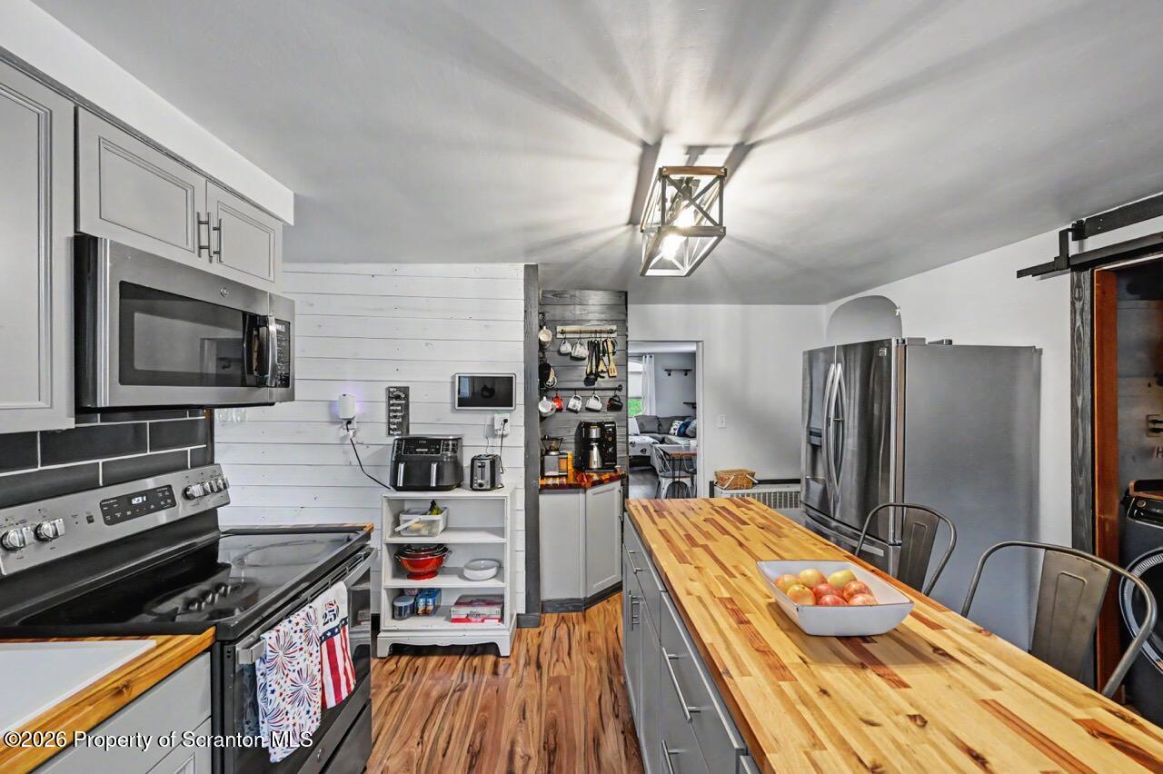 311 Knapp Road Clarks Summit, PA 18411 - Photo 26 of 58 Kitchen