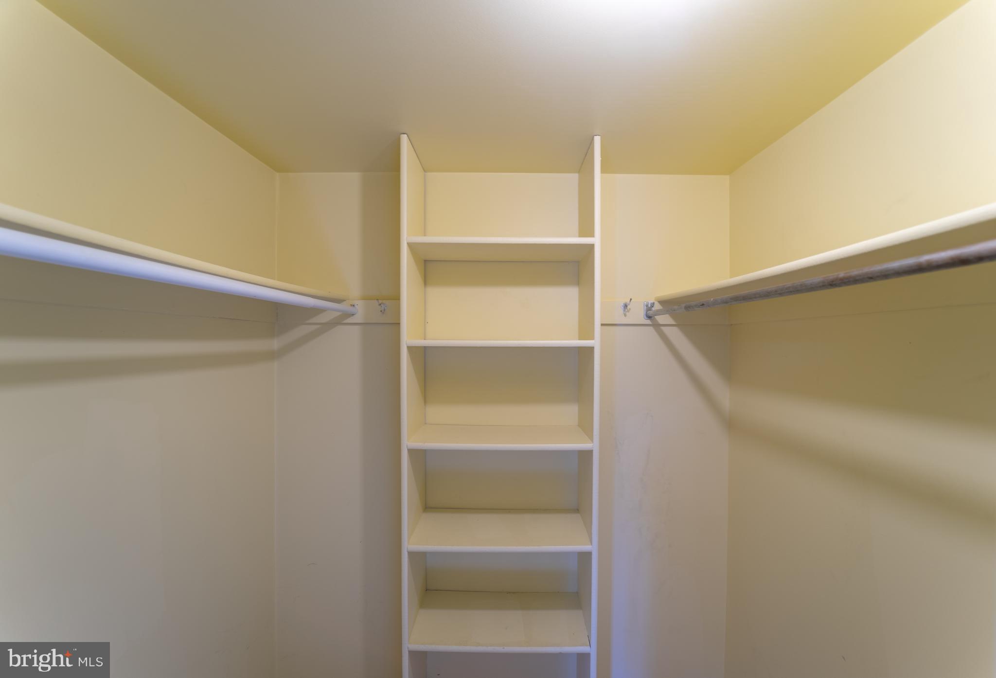 11649 Stoneview Square, Unit 11C Reston, VA 20191 - Photo 24 of 35 Gallery Image 24