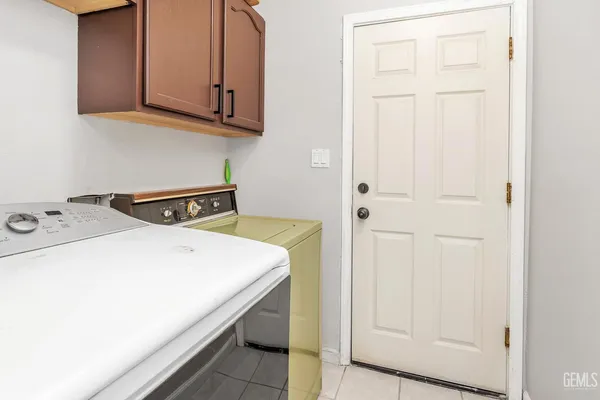 $415,000 | Undisclosed Address, Bakersfield, CA 93312