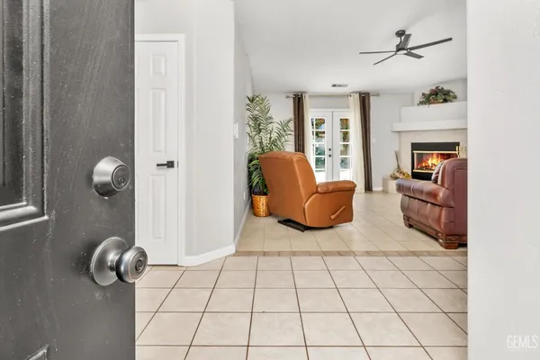 $415,000 | Undisclosed Address, Bakersfield, CA 93312