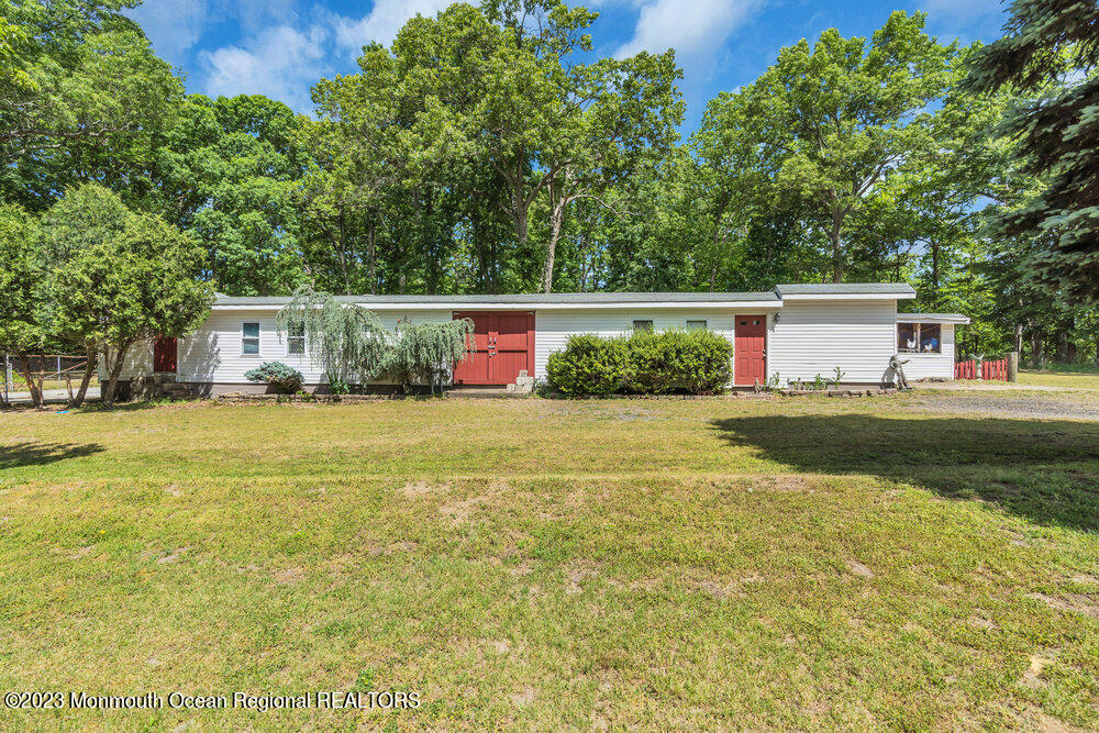 416 Brickyard Road Freehold, NJ 07728 - Photo 54 of 63 081_dsc02845