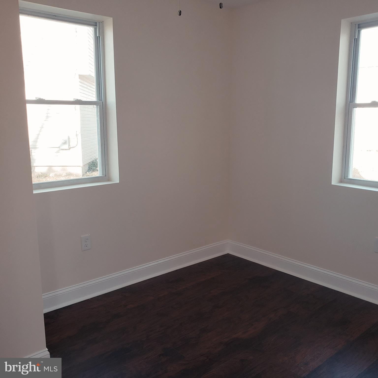 2902 West Woodwell Road Baltimore, MD 21222 - Photo 19 of 32