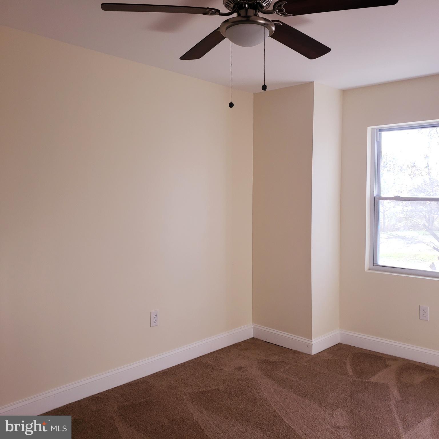 2902 West Woodwell Road Baltimore, MD 21222 - Photo 22 of 32