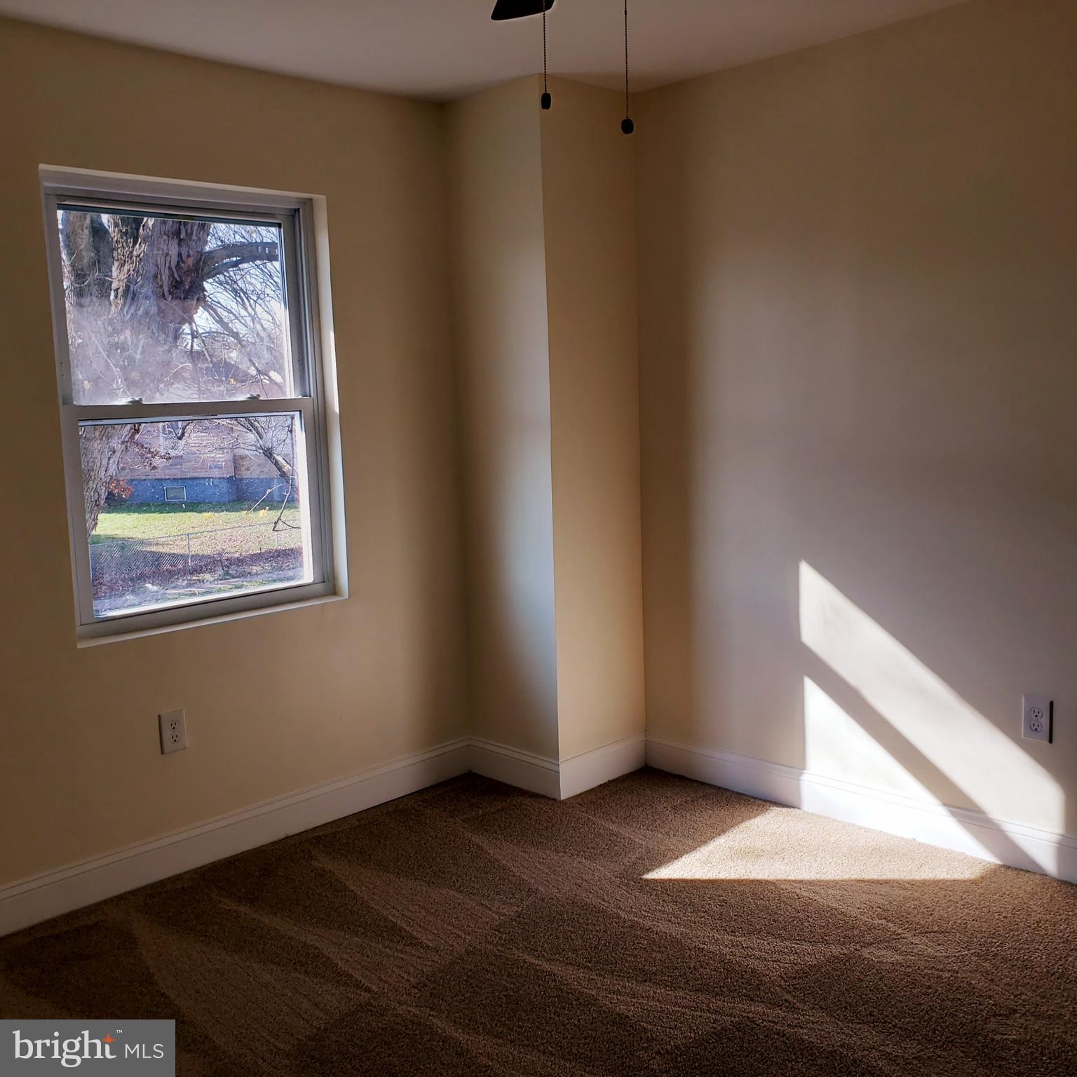 2902 West Woodwell Road Baltimore, MD 21222 - Photo 23 of 32