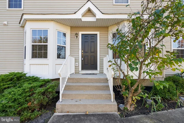 $3,600 | 123 Hearthstone Lane, Marlton, NJ 08053