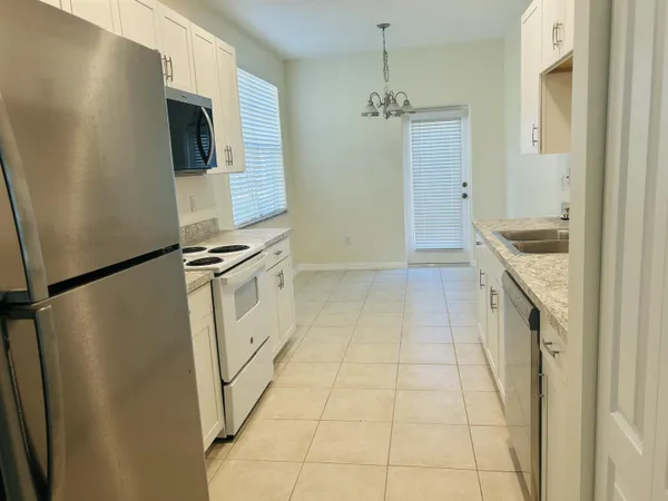 $1,900 | 2124 Southeast Eatonville Drive, Port St. Lucie, FL 34952