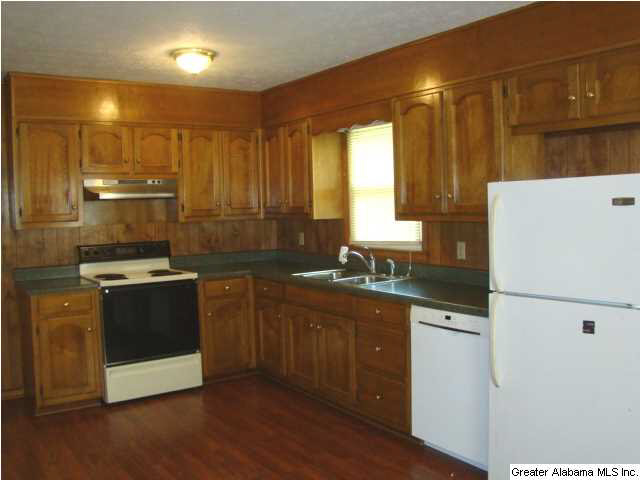 712 Brutonville Road Jacksonville, AL 36265 - Photo 8 of 19