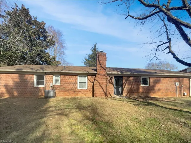 $272,000 | 5908 Millstone Lane, Pfafftown, NC 27040