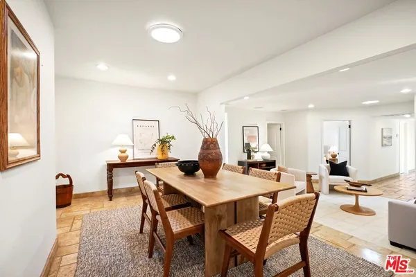$1,699,000 | 11593 Kling Street, Valley Village, CA 91602