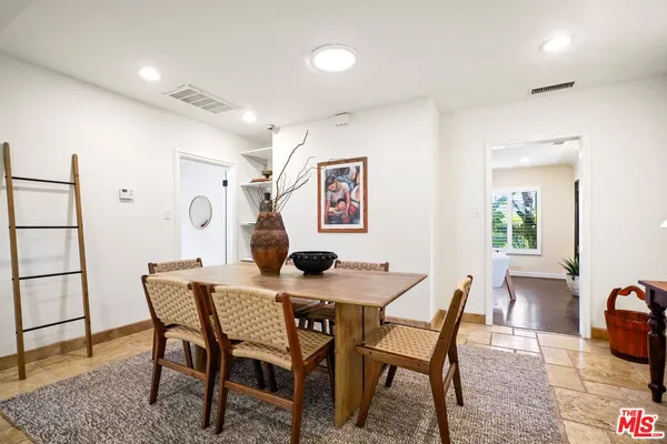 $1,699,000 | 11593 Kling Street, Valley Village, CA 91602