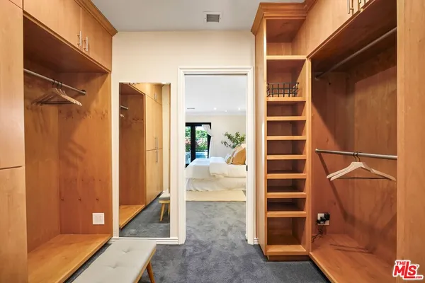 $1,699,000 | 11593 Kling Street, Valley Village, CA 91602