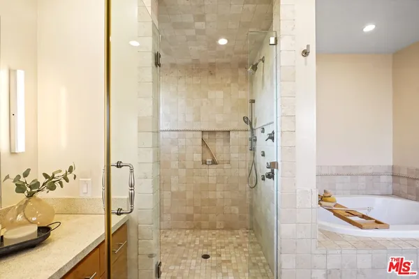 $1,699,000 | 11593 Kling Street, Valley Village, CA 91602