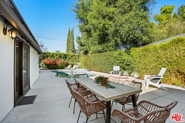$1,699,000 | 11593 Kling Street, Valley Village, CA 91602