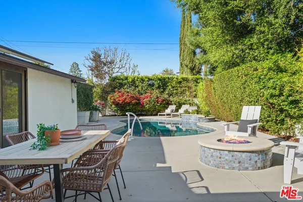 $1,699,000 | 11593 Kling Street, Valley Village, CA 91602